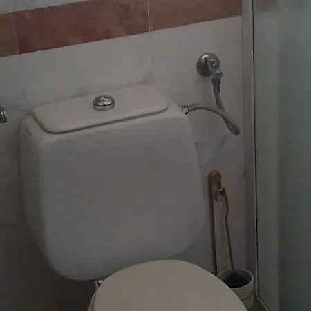 Ava Apartment